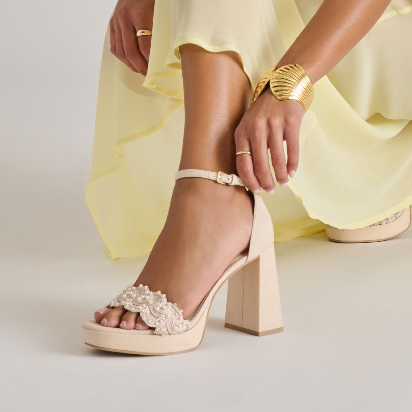 PELTIN PEARL HEELS VANILLA WOVEN RAFFIA
 – Dolce Vita