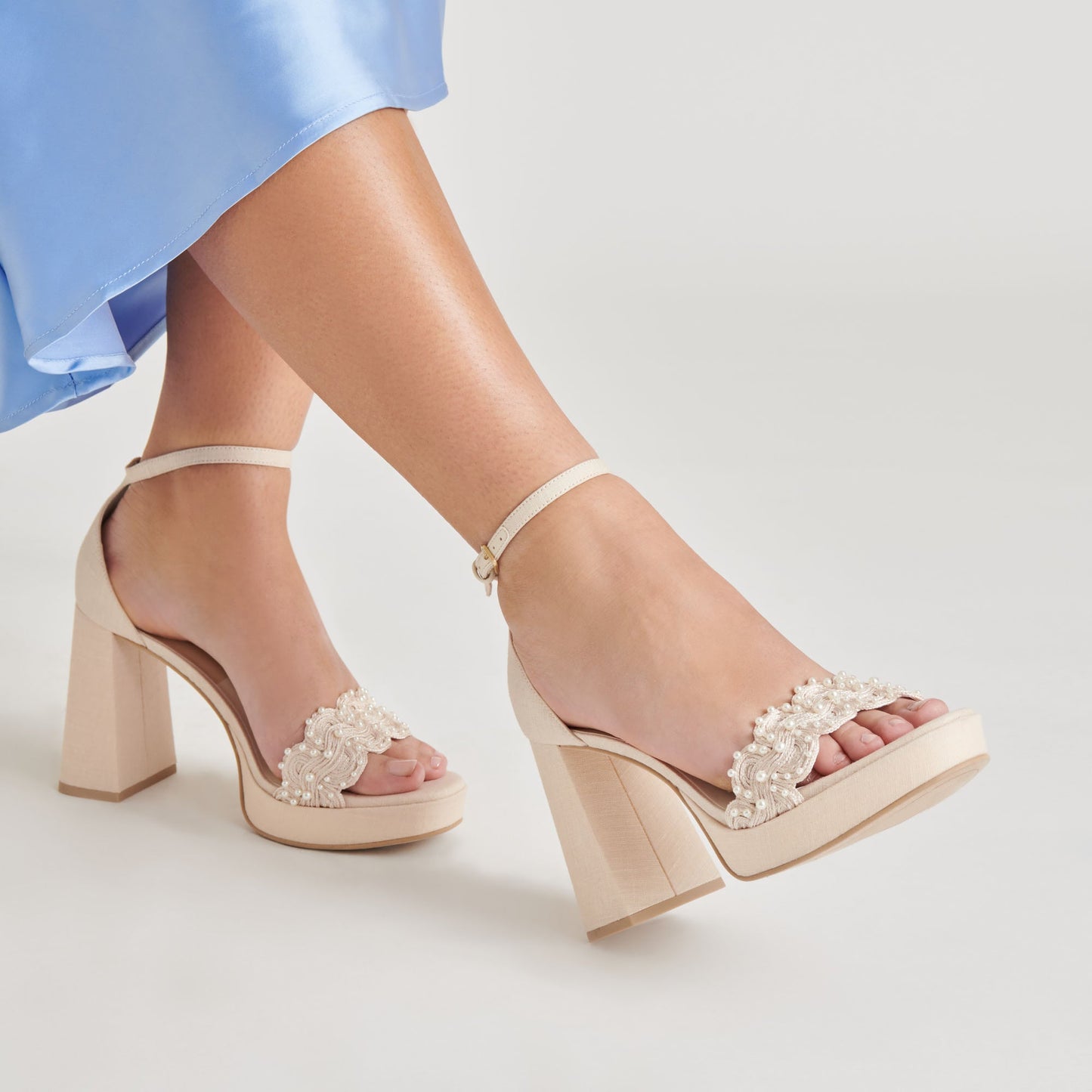 PELTIN PEARL HEELS VANILLA WOVEN RAFFIA
 – Dolce Vita