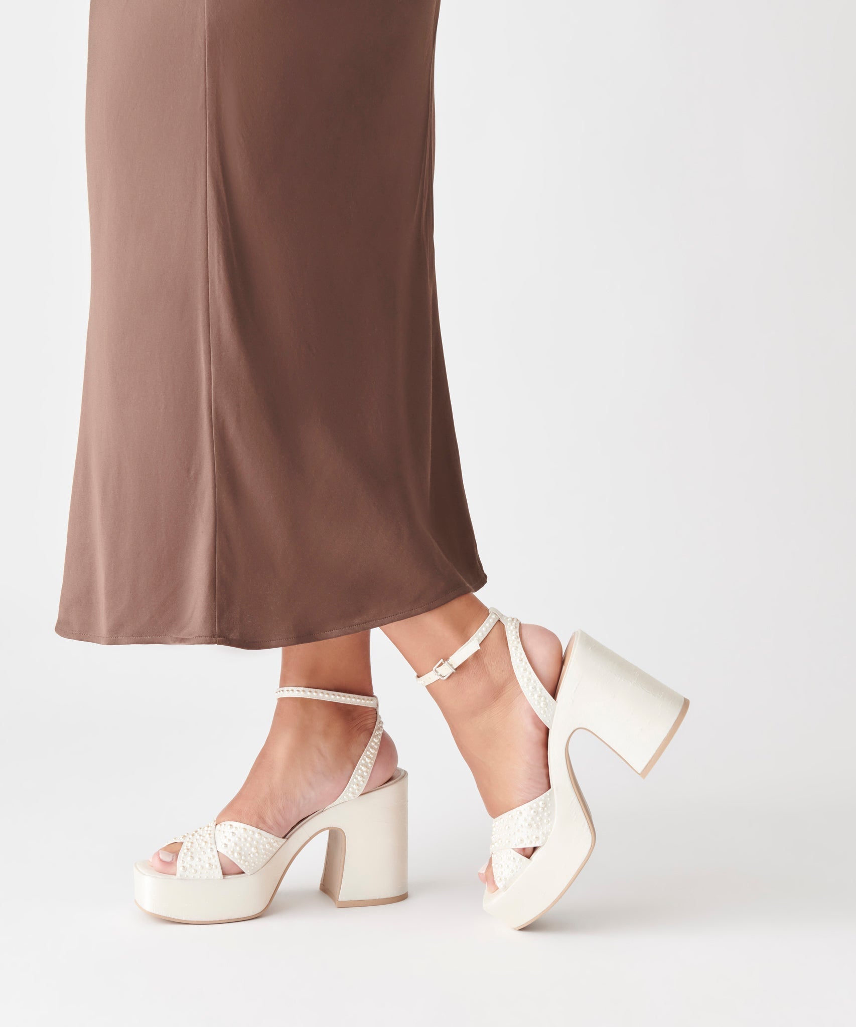 WESSI PEARL HEELS VANILLA PEARLS
 – Dolce Vita
