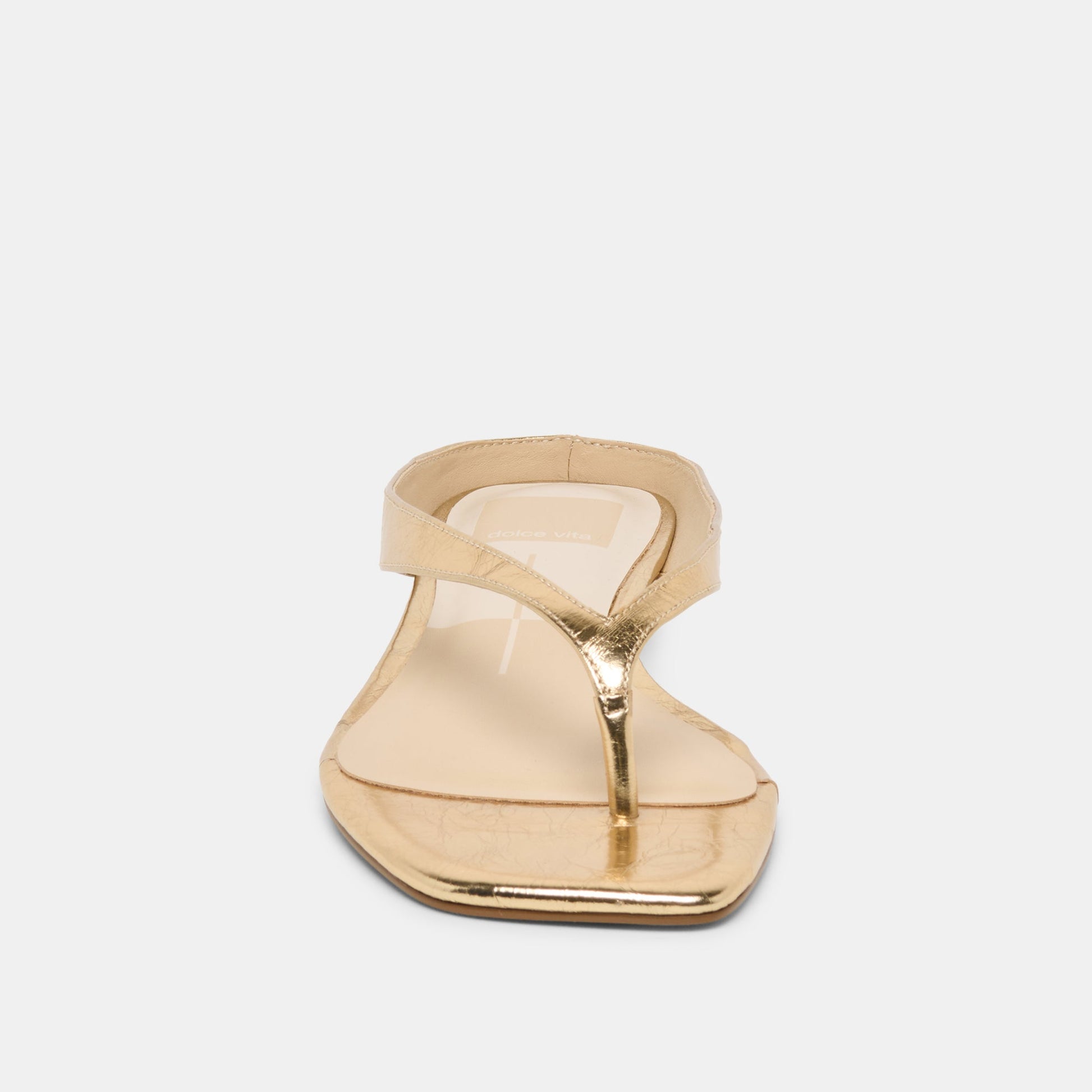 GIZEL Gold Crinkle Patent Thong Square-Toe Sandals