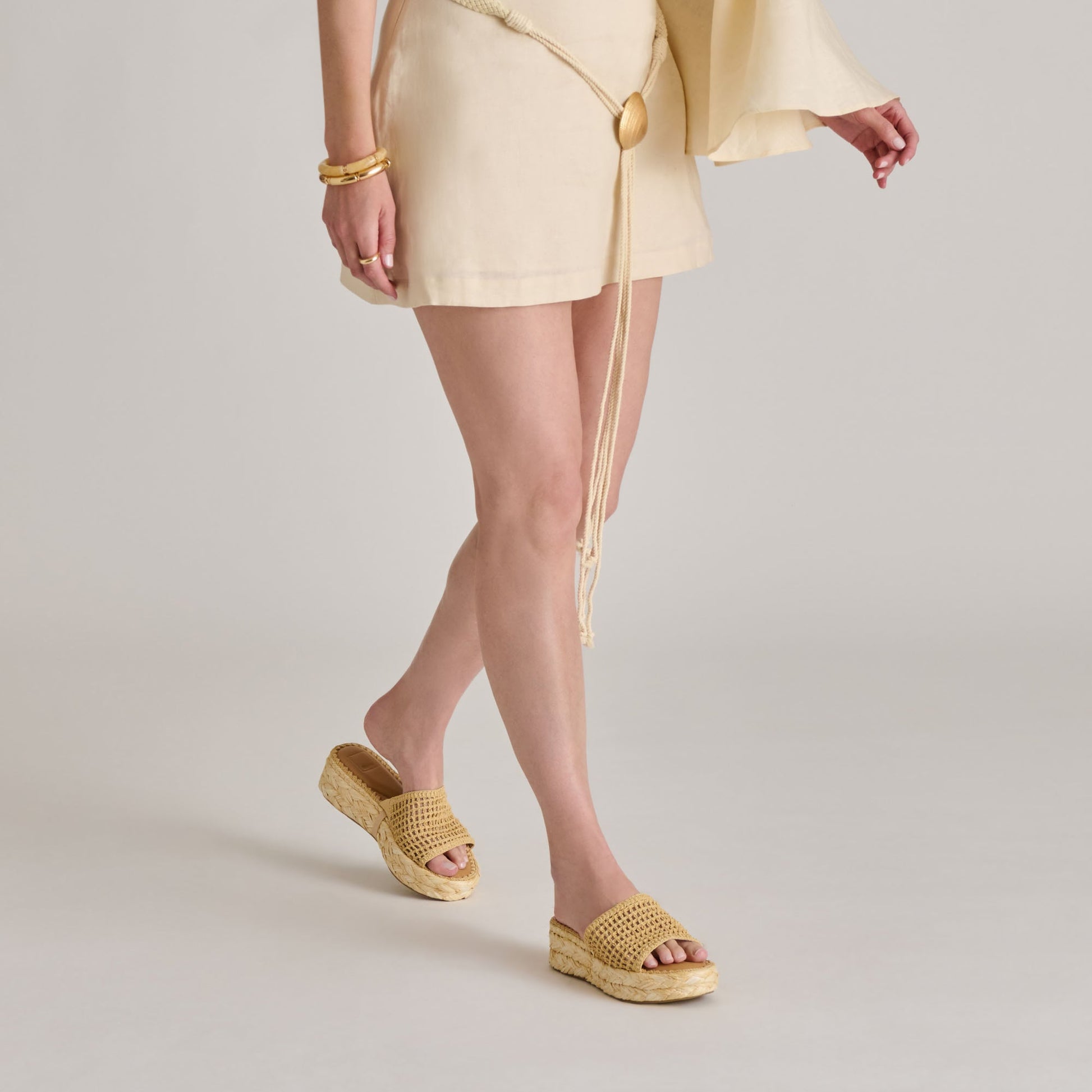CHAVI MESH SANDALS NATURAL WOVEN RAFFIA
 – Dolce Vita
