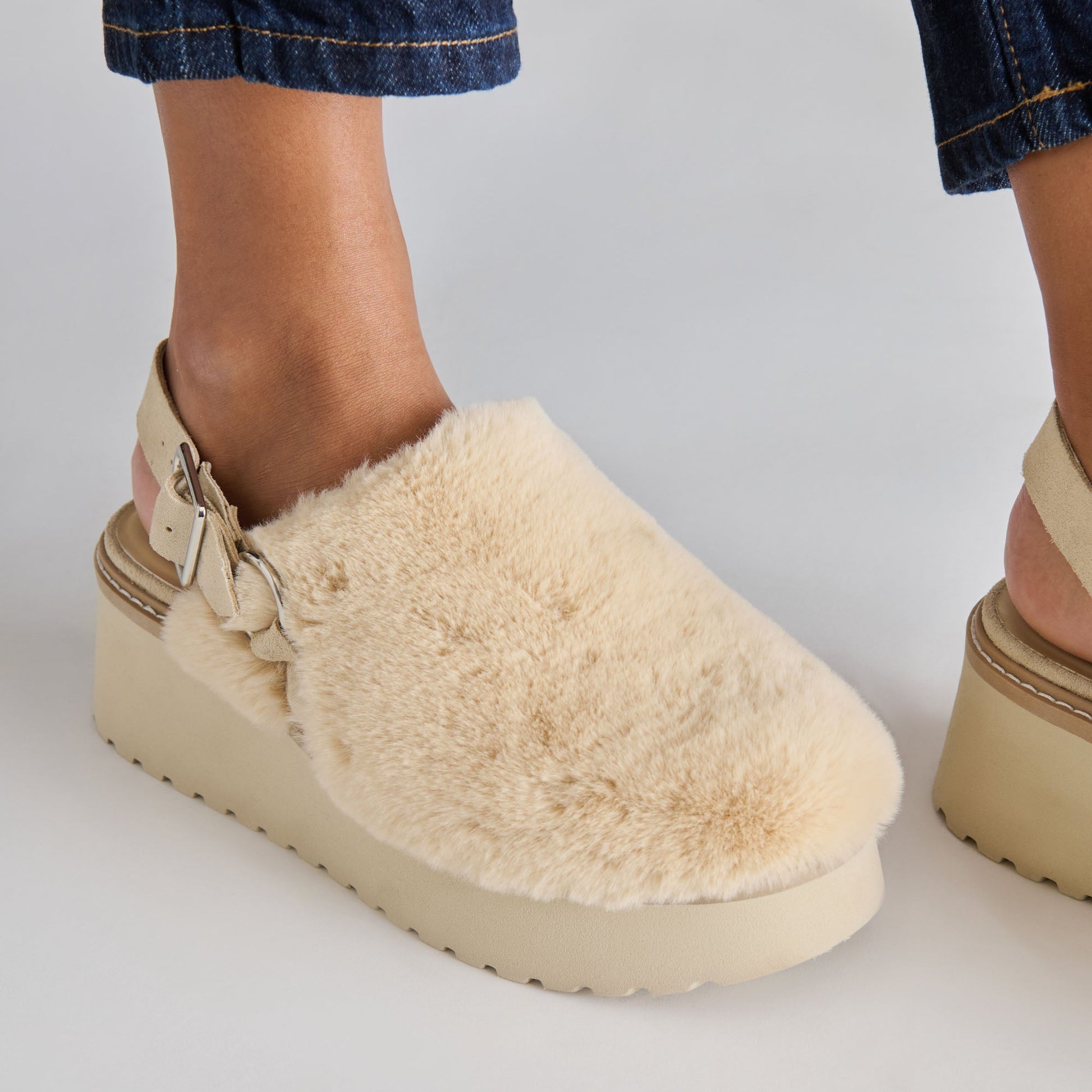 Lansy Natural Plush Flats