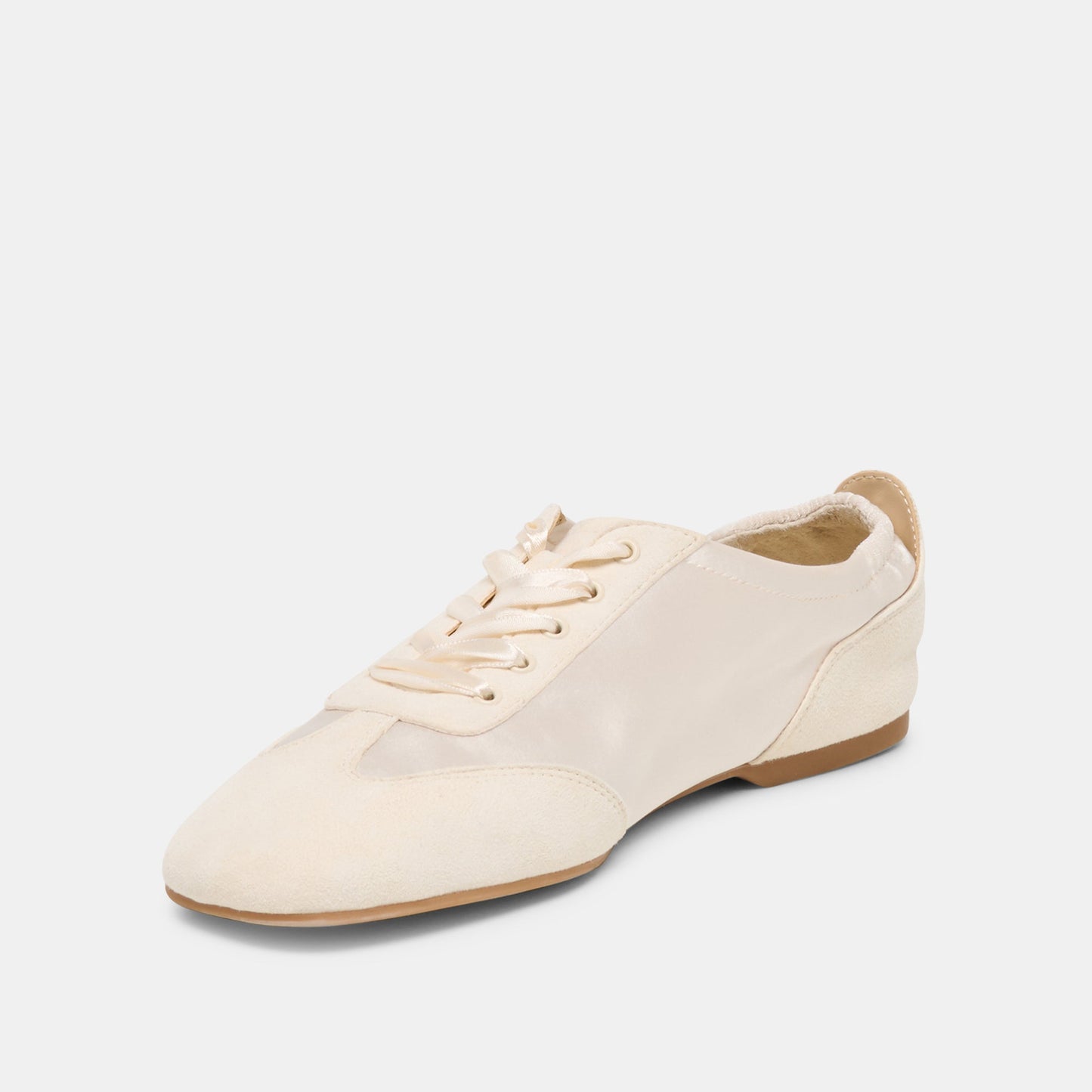 Itzy Vanilla Satin Sneakers