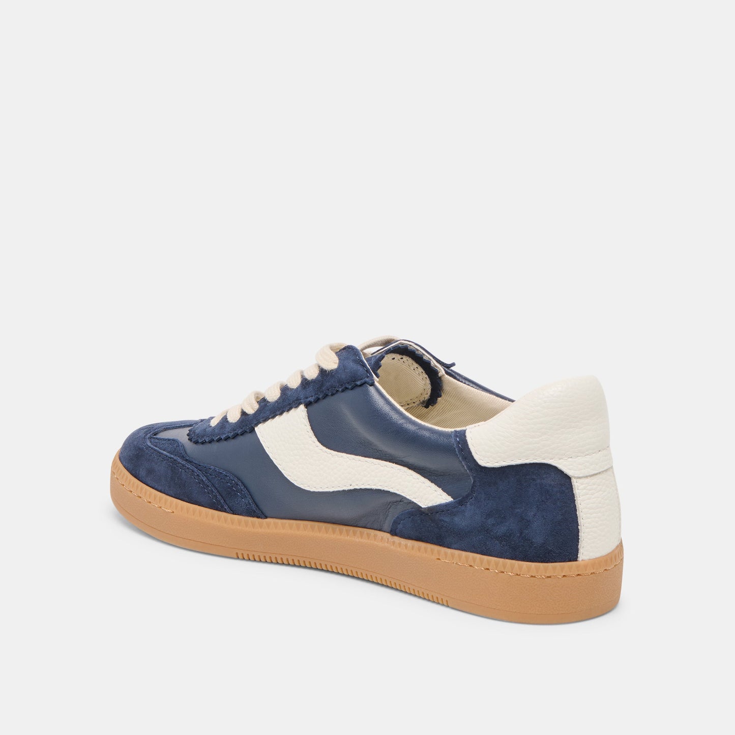 NOTICE SNEAKERS NAVY SUEDE
 – Dolce Vita