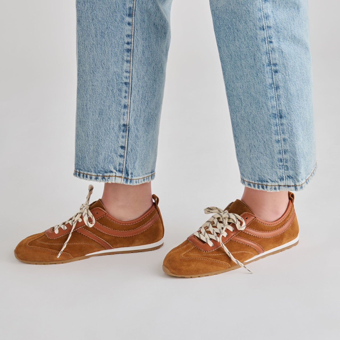 Viper Cognac Suede Sneakers