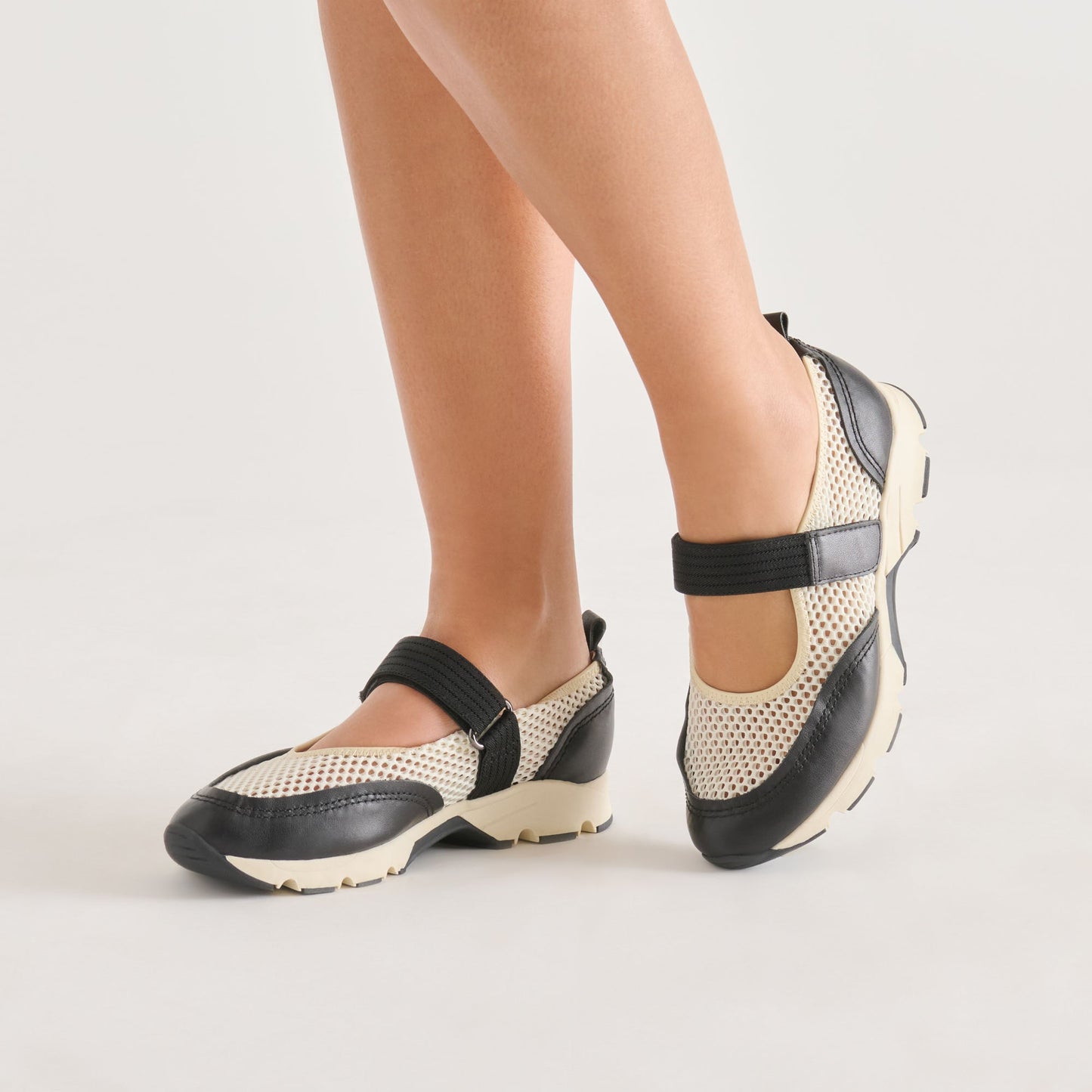 Seline White Black Mesh Sneakers