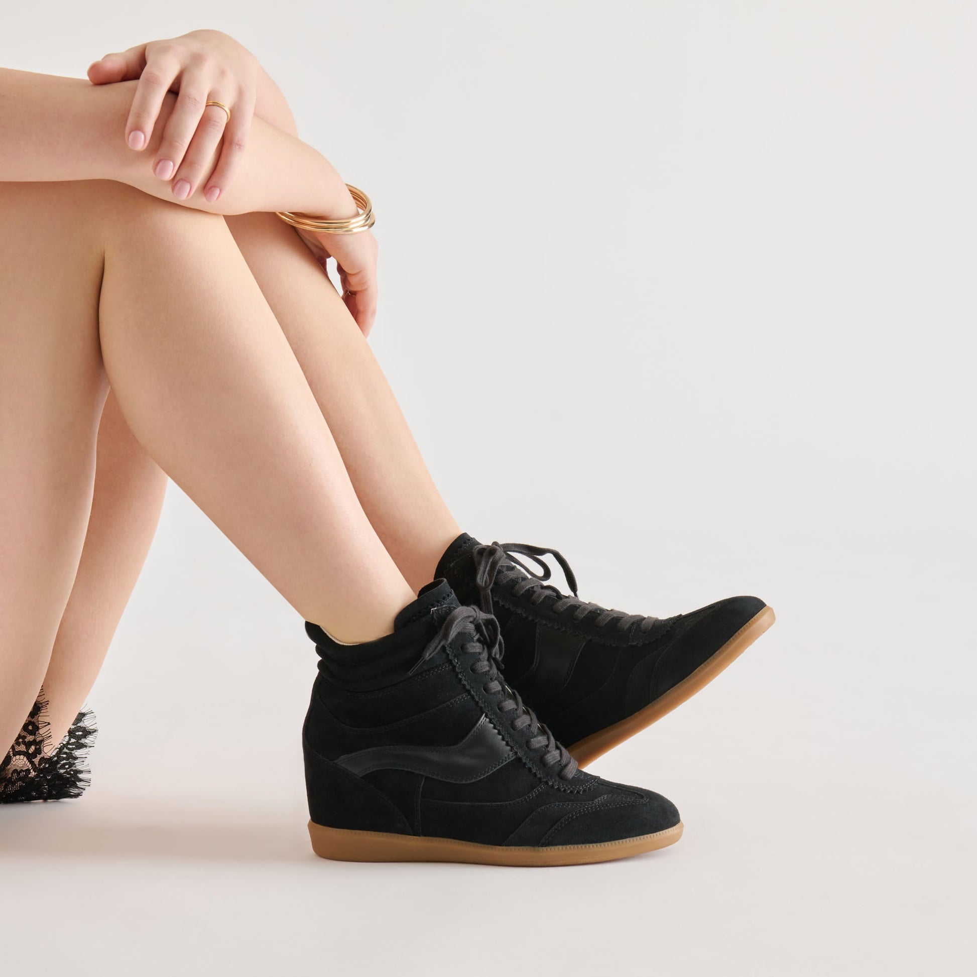 Issac Onyx Suede Sneakers