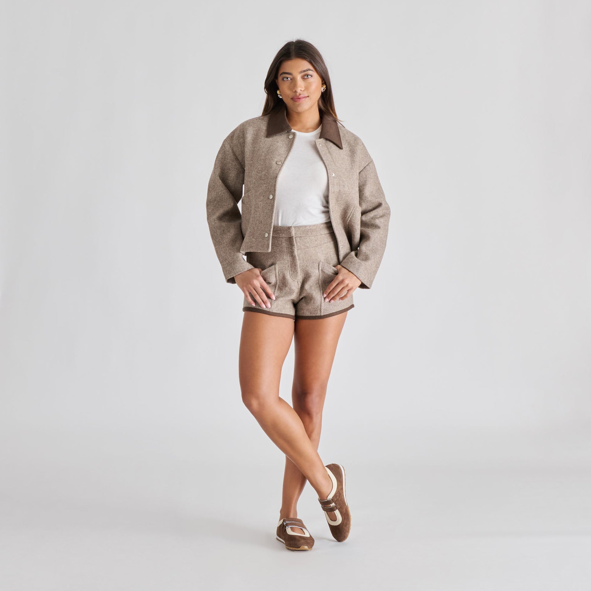 Swan Dk Brown Suede Sneakers