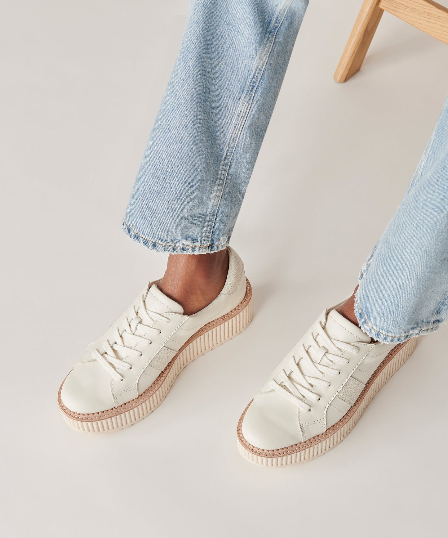 TIGER SNEAKERS WHITE LEATHER
 – Dolce Vita