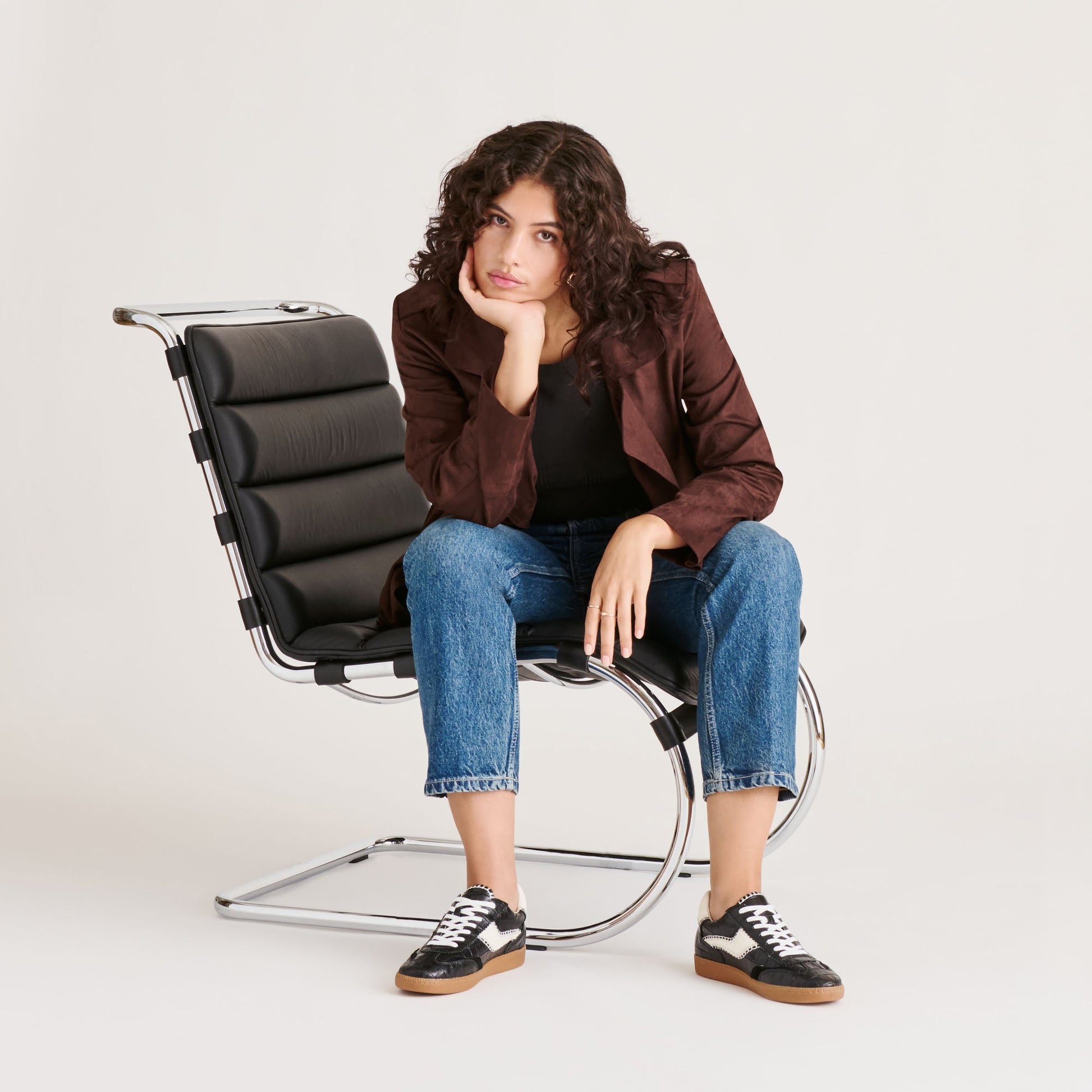 NOTICE STITCH SNEAKERS NOIR CROCO EMBOSSED LEATHER
 – Dolce Vita