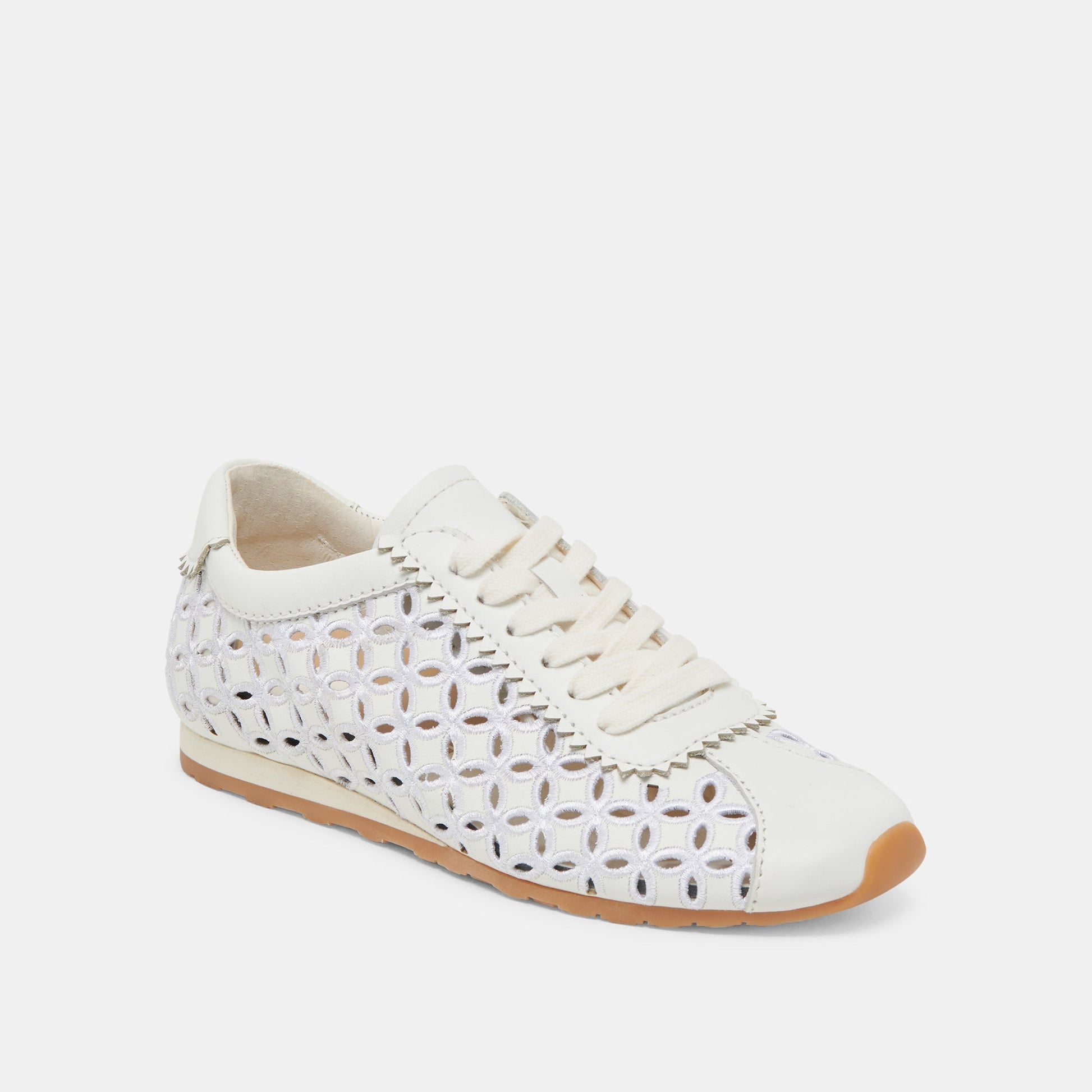 DANIE EYELET PERF SNEAKERS TRUE WHITE LEATHER
 – Dolce Vita
