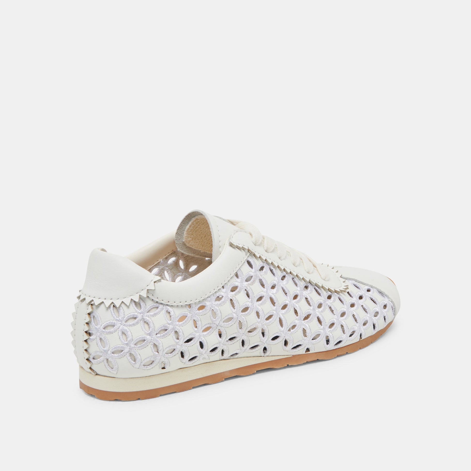 DANIE EYELET PERF SNEAKERS TRUE WHITE LEATHER
 – Dolce Vita