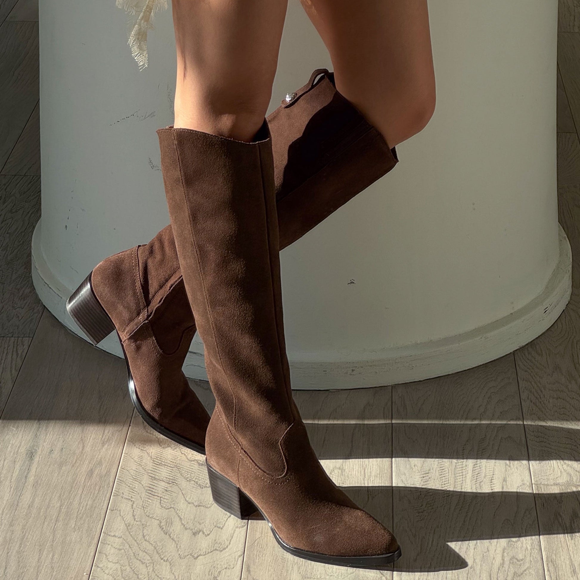 Virona H2O Waterproof Dk Brown Suede Boots