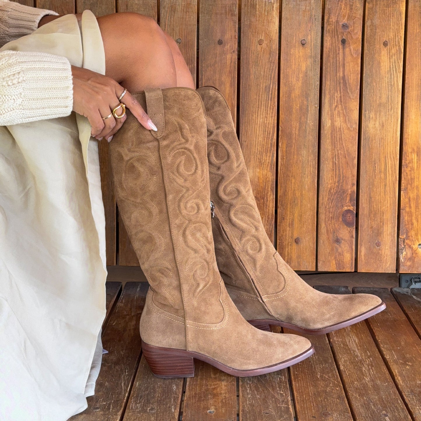 Mirla Lt Brown Suede Boots