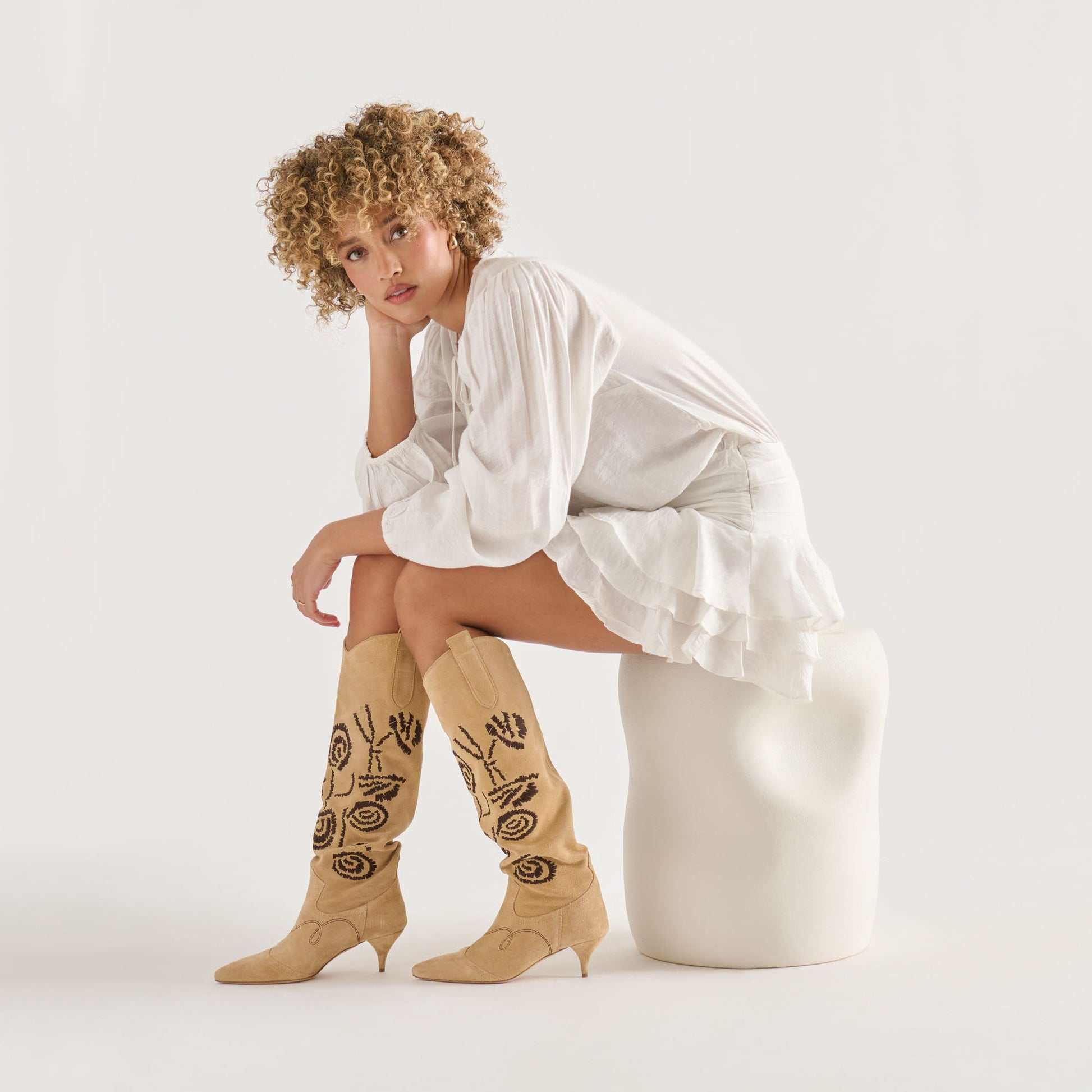Wilde Sand Suede Boots