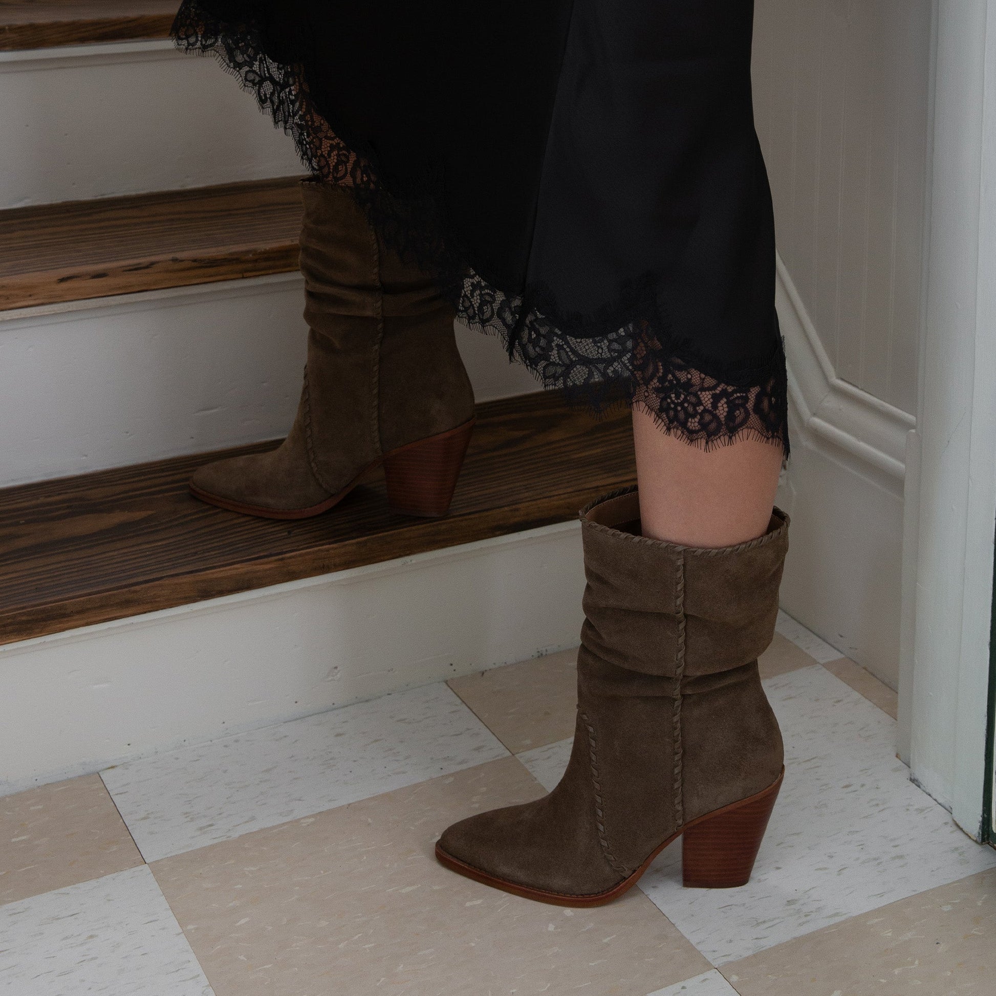 Julith Olive Suede Boots