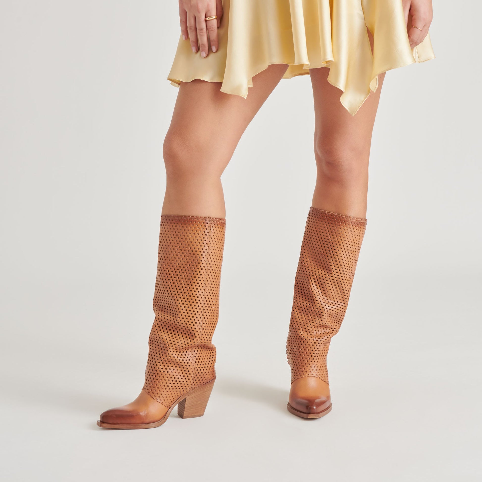 BOONE BOOTS COGNAC LEATHER
 – Dolce Vita