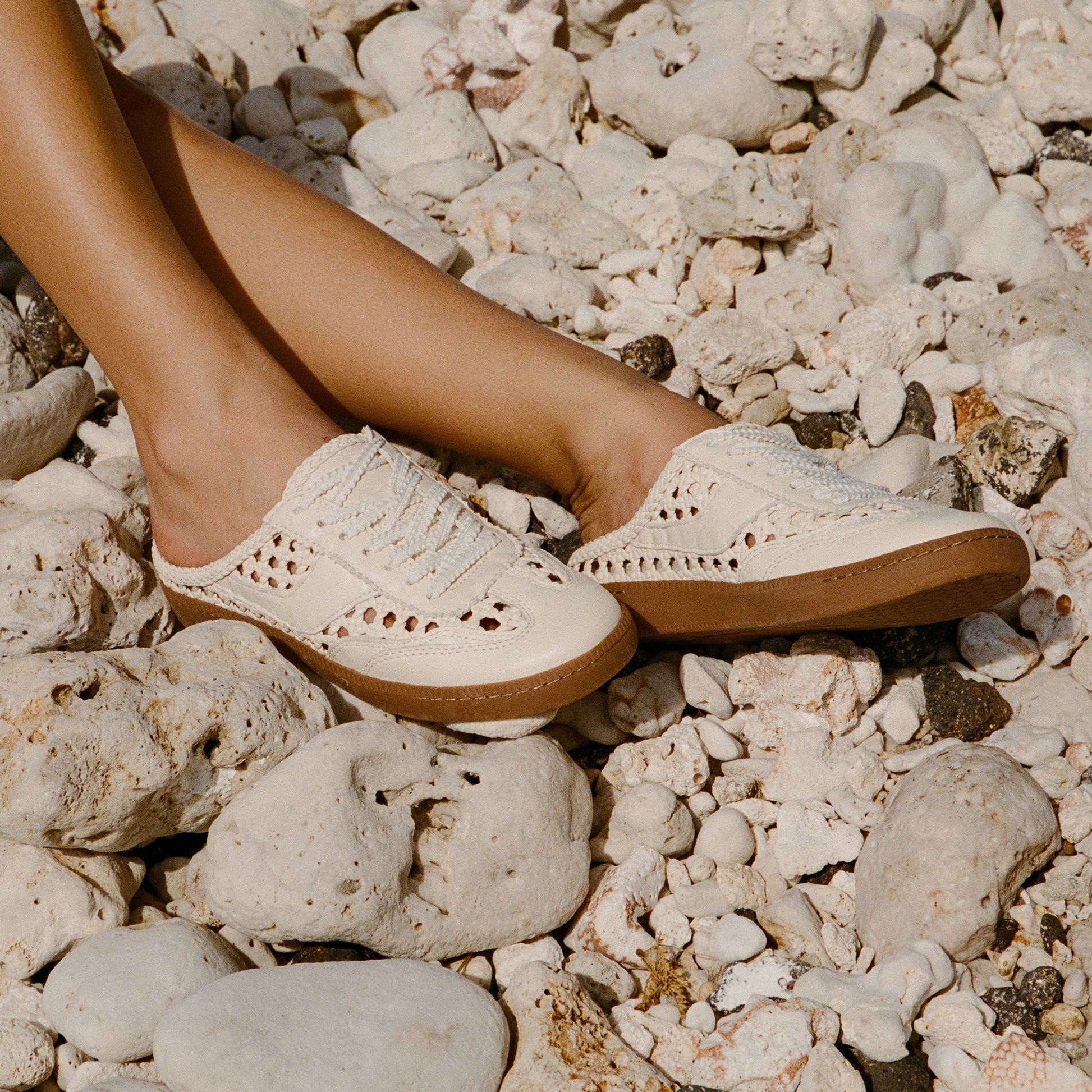 Notice Slide Woven Off White Woven Stella Sneakers