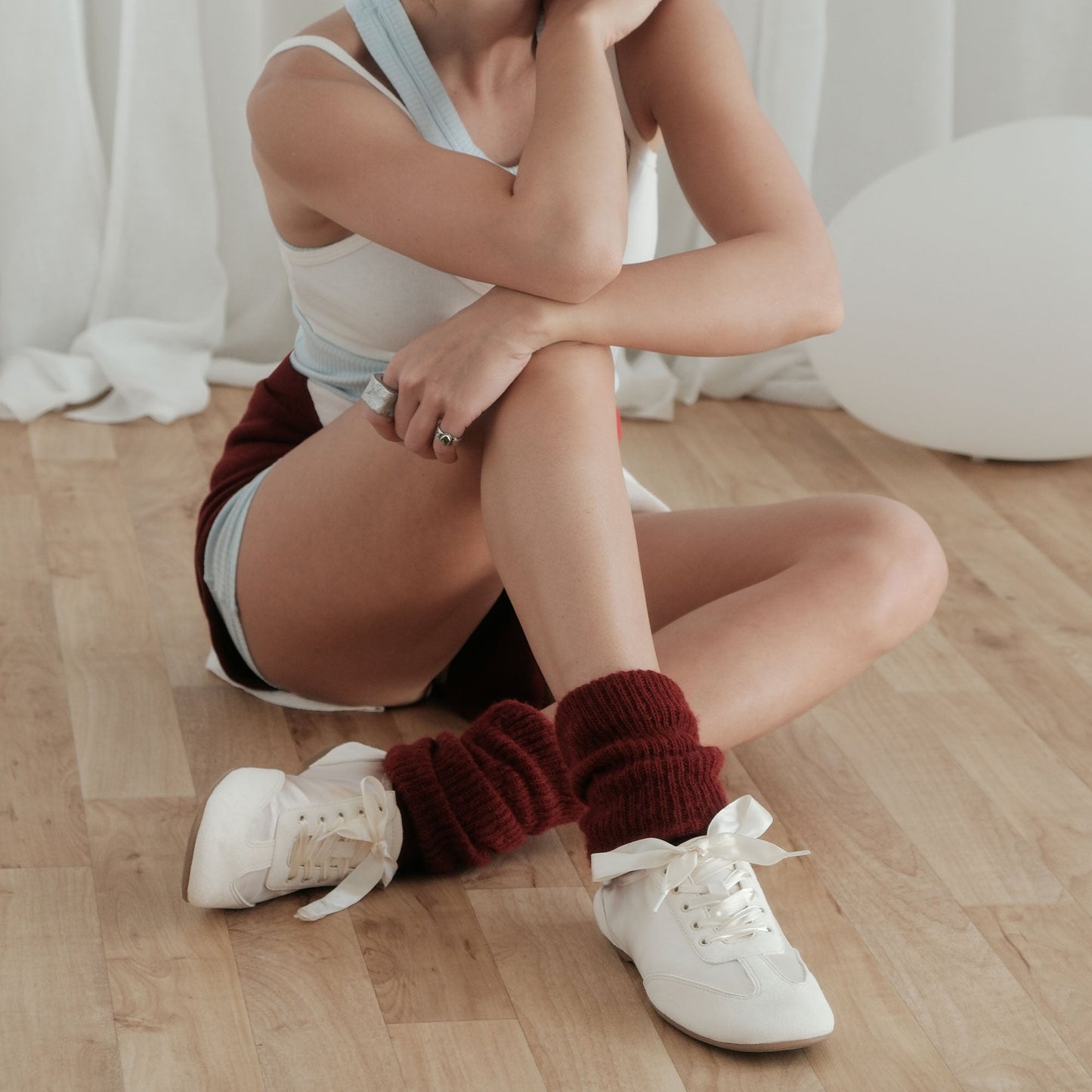 Itzy Vanilla Satin Sneakers