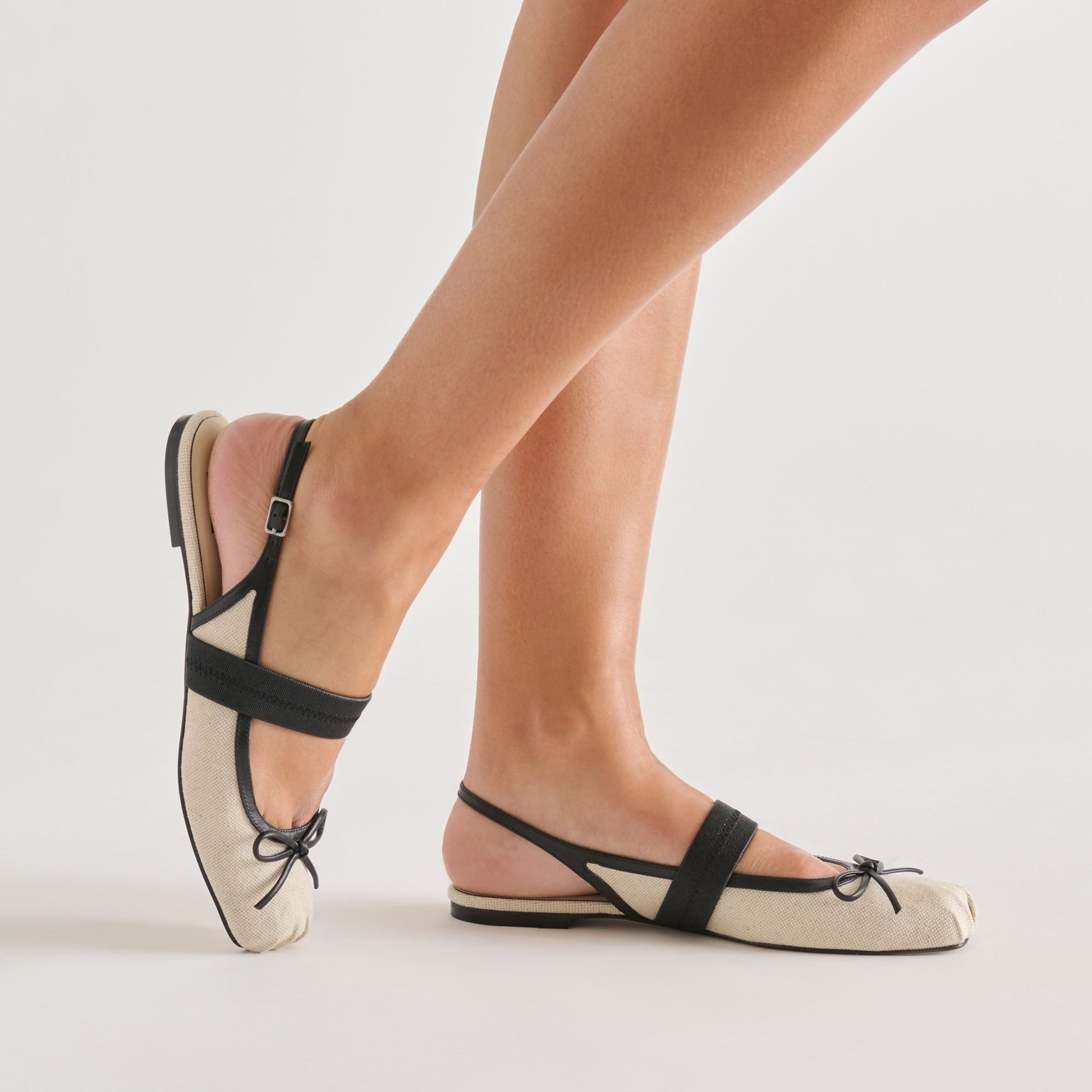 Grifan Natural Black Linen Flats