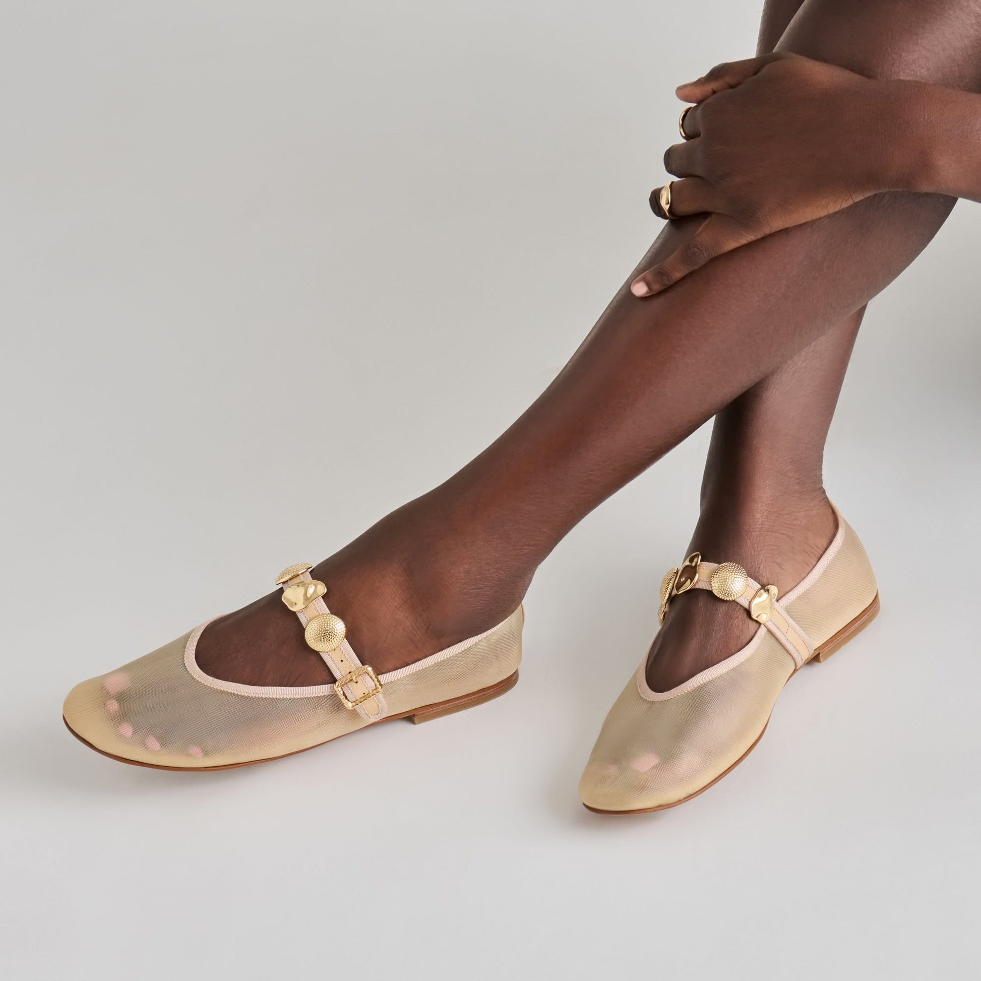 Relan French Vanilla Mesh Ballet Flats