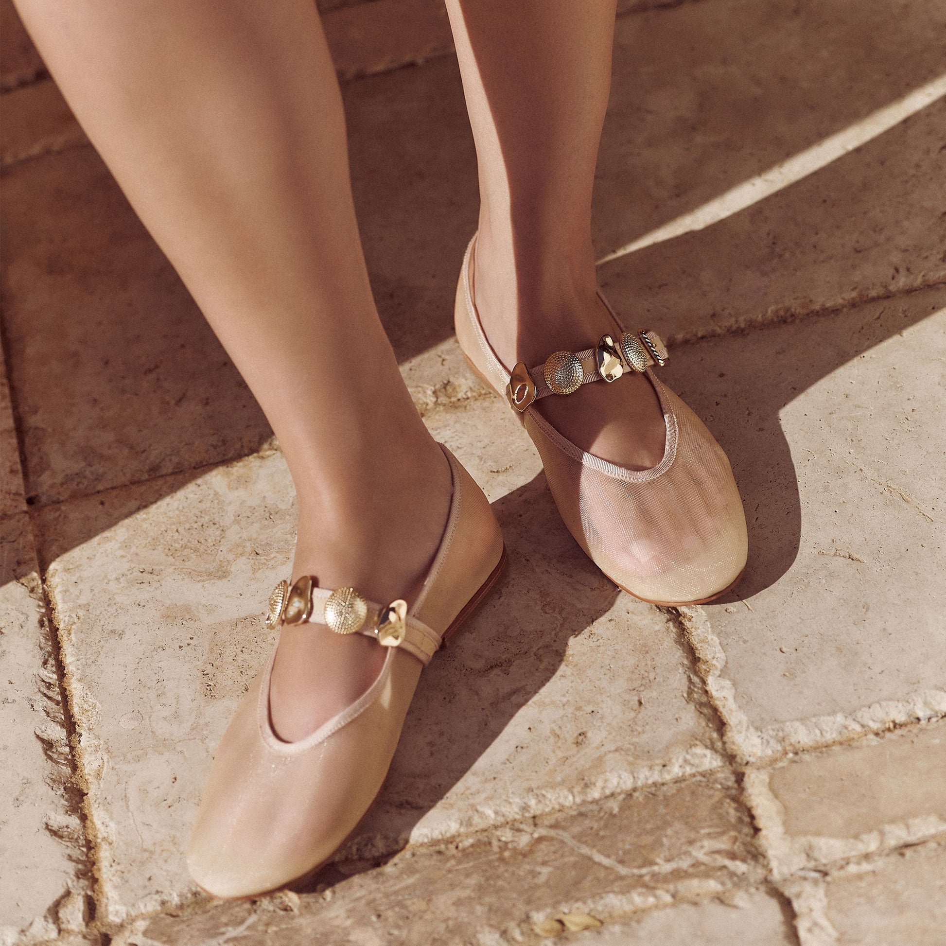 Relan French Vanilla Mesh Ballet Flats