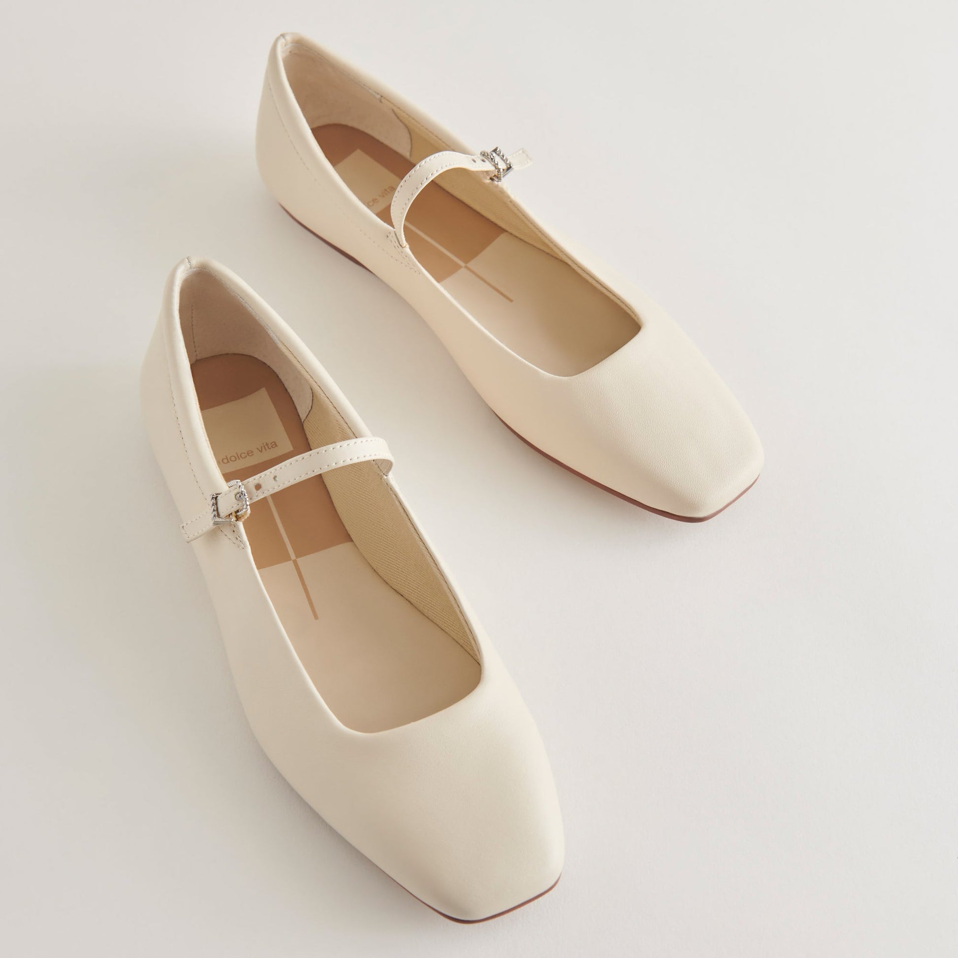 Reyes Wide Ballet Flats Ivory Leather | Ivory Ballet Flats
 – Dolce Vita