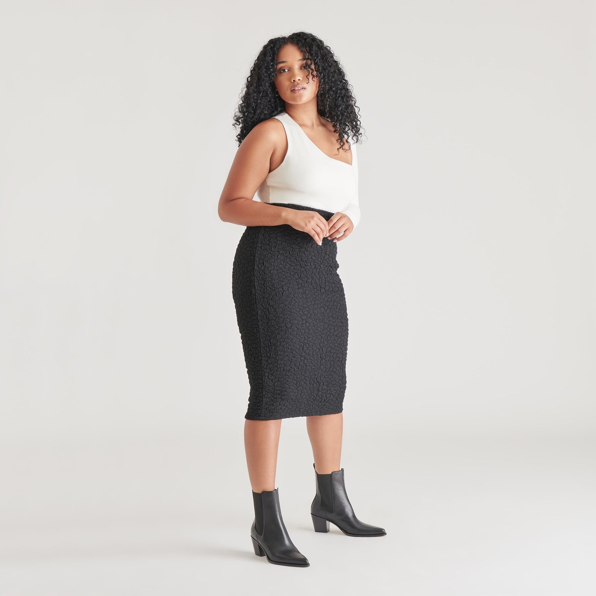 SHADIE H2O WIDE BOOTIES BLACK LEATHER
 – Dolce Vita