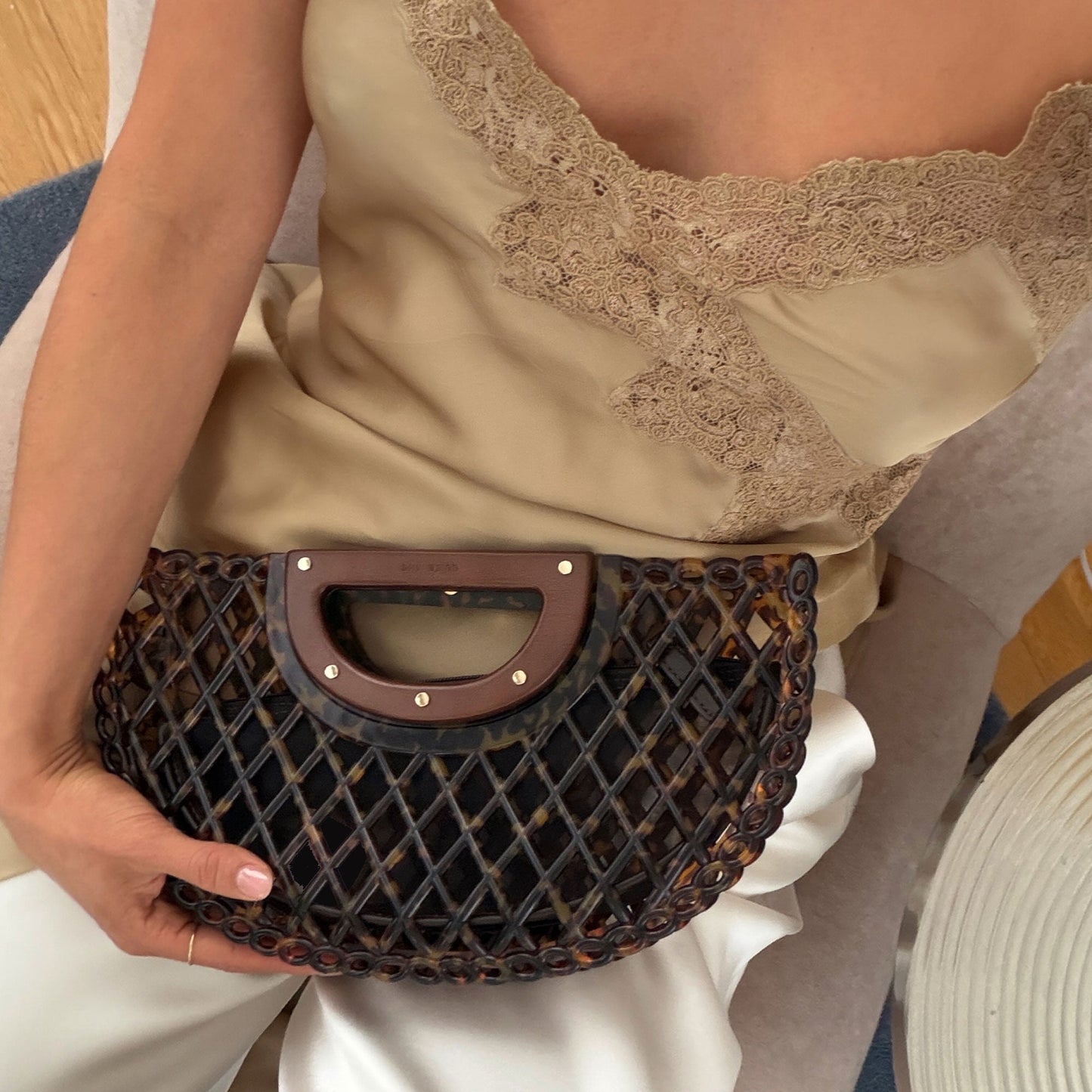 Solandra Tortoise Jelly Clutch