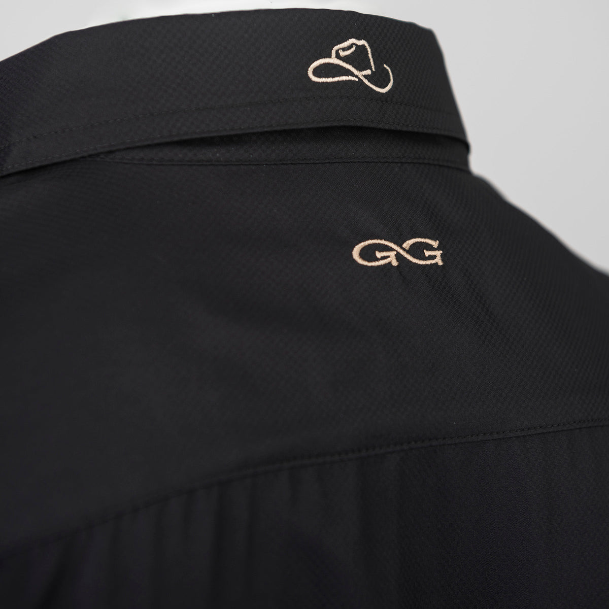 MicroFiber Caviar Half Sleeve